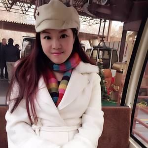 Meet your Posher, Sandy